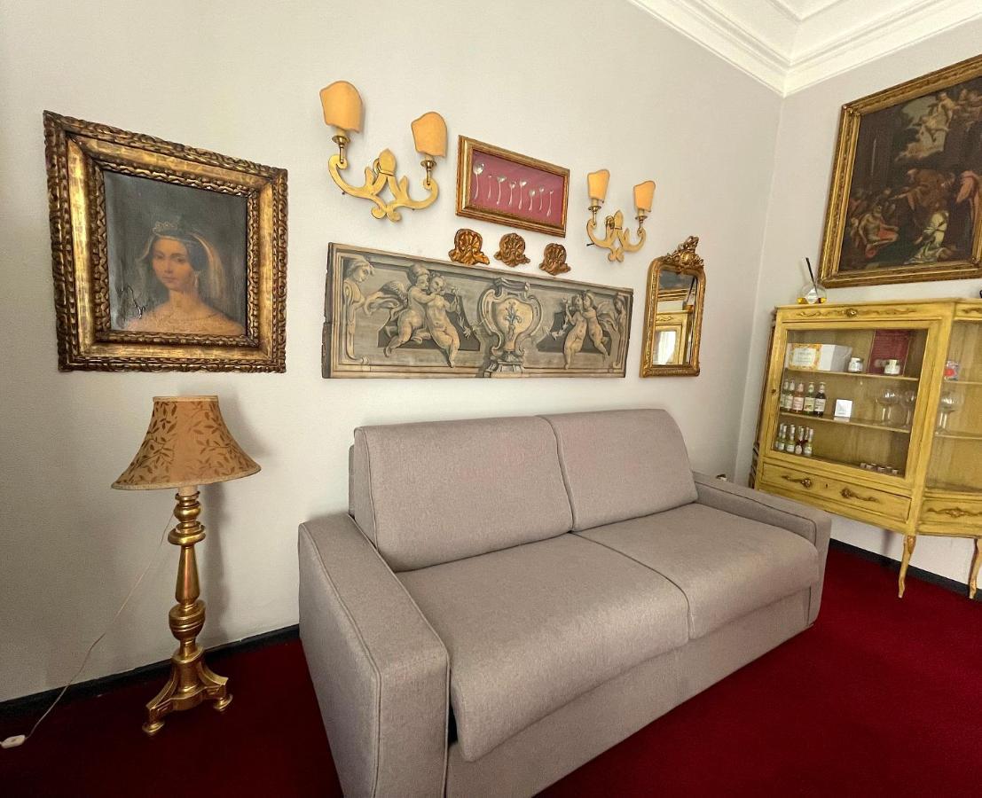 Appartement Dimora Pacini à Catane Extérieur photo